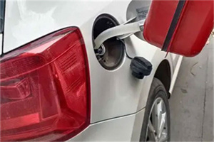 红星24小时救援车收费标准