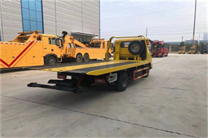 红星非事故拖车