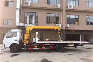 红星附近汽车轮胎更换